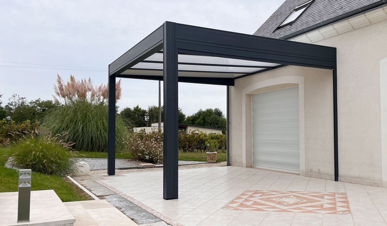 Pergola design Rénoval à Chargé (37)