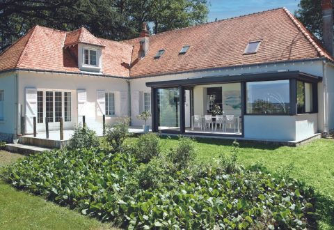 Choisir une véranda toiture plate - Article par Rénoval Véranda