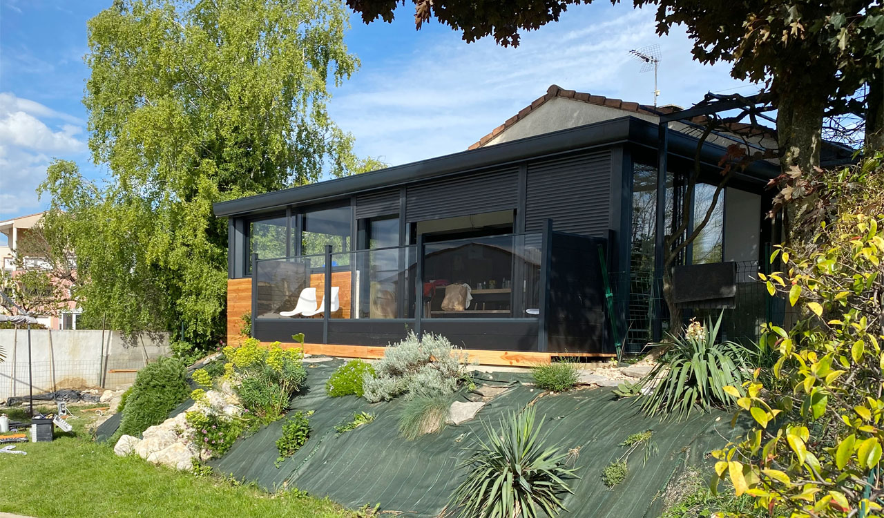 Extension cuisine salle à manger moderne à Chatuzange-le-Goubet (26)