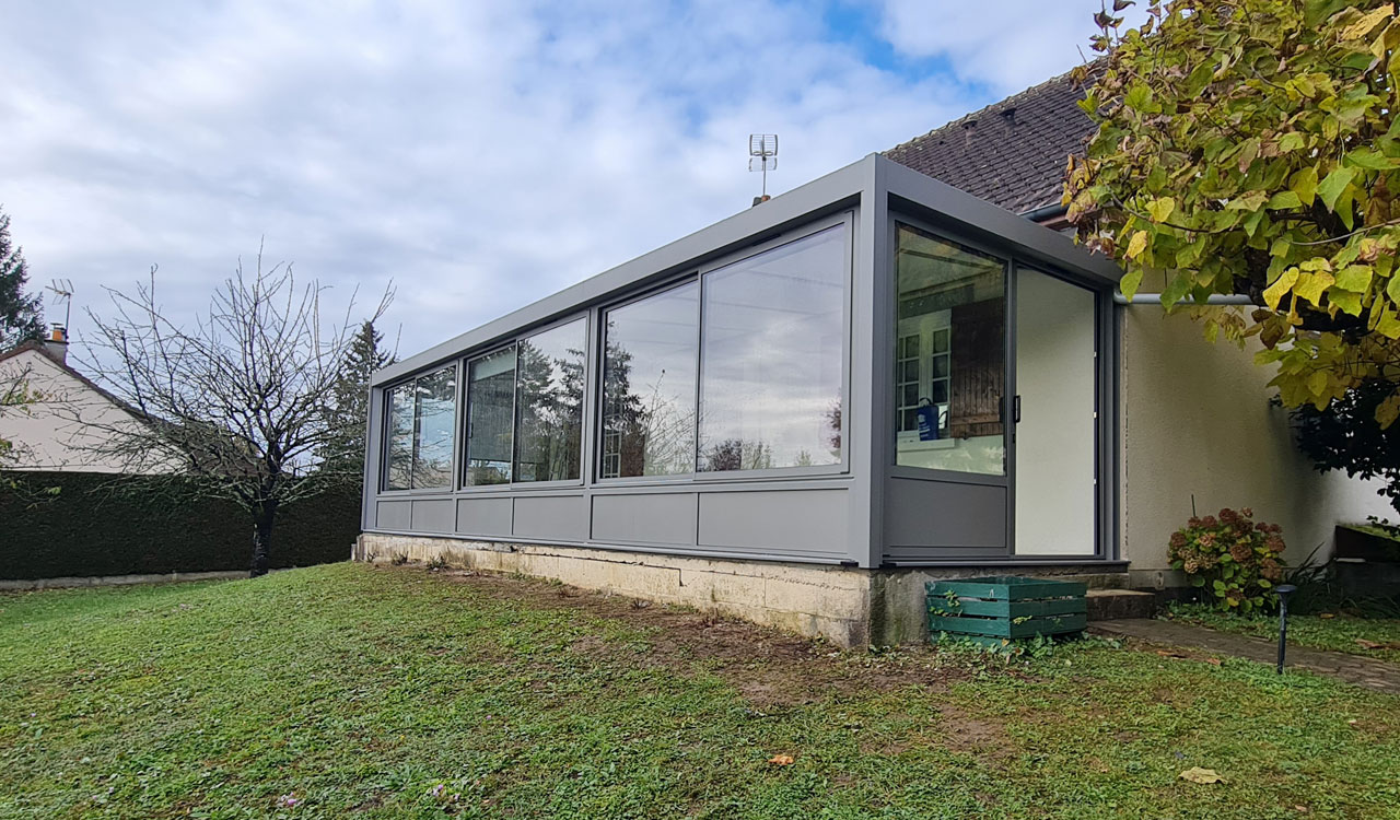 Véranda moderne séjour à Monts (37)