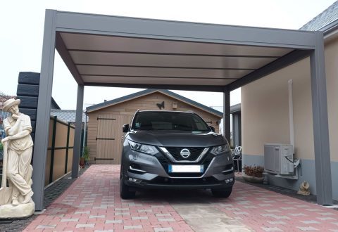 Carport moderne à Sainte-Maure-de-Touraine Concept Service Habitat