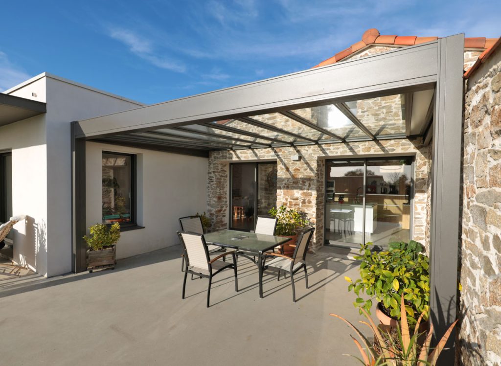 Les pergolas adossées Rénoval en aluminium
