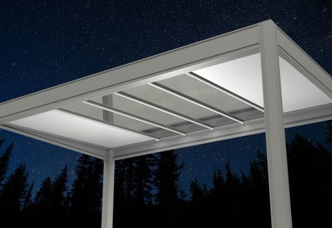 Pergola toiture fixe Rénoval avec éclairage led intégré