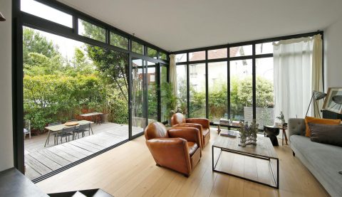 Une extension dans votre maison, vous profitez d’une pièce de vie supplémentaire