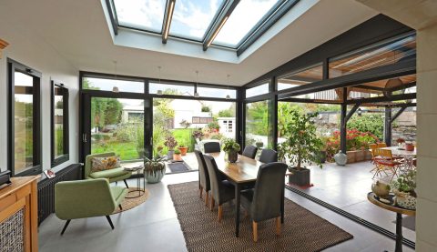 Rénoval est l’excellence en matière de véranda en aluminium